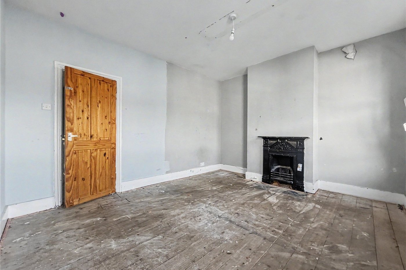 3 bedroom house for sale in Gillingham | Robinson Michael & Jackson