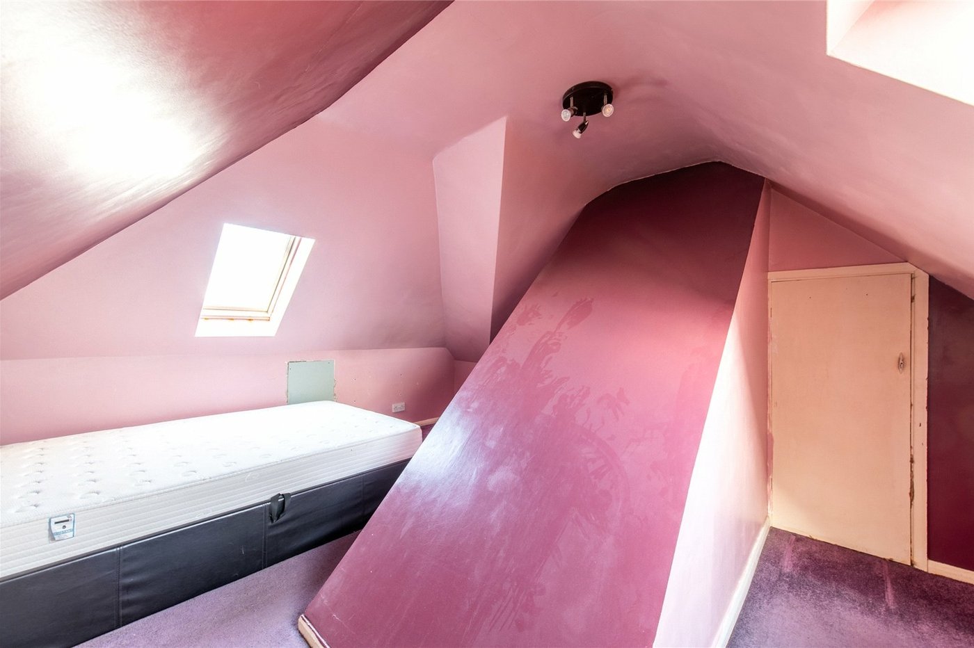 3 bedroom house for sale in Gravesend | Robinson Michael & Jackson