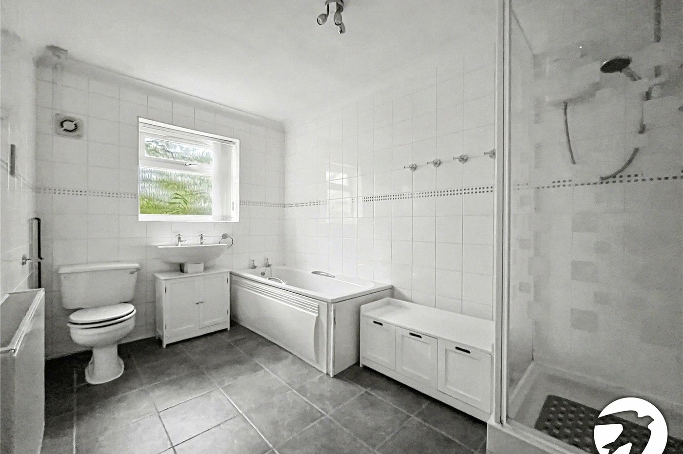 4 bedroom bungalow for sale in Rochester | Robinson Michael & Jackson