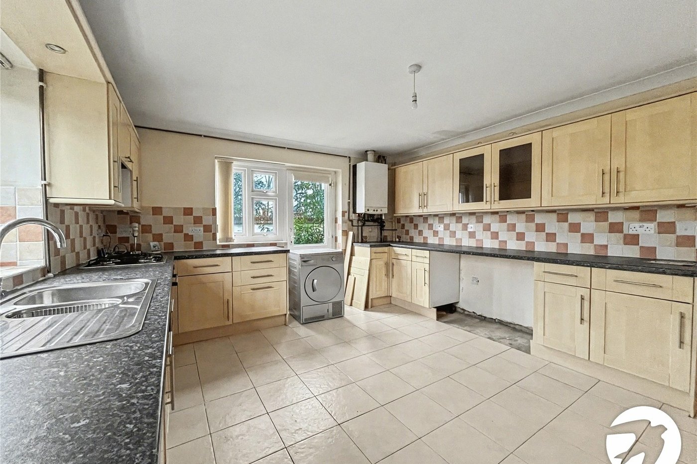 4 bedroom bungalow for sale in Rochester | Robinson Michael & Jackson