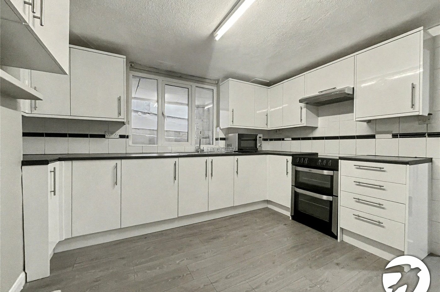 6 bedroom house for sale in Rochester | Robinson Michael & Jackson