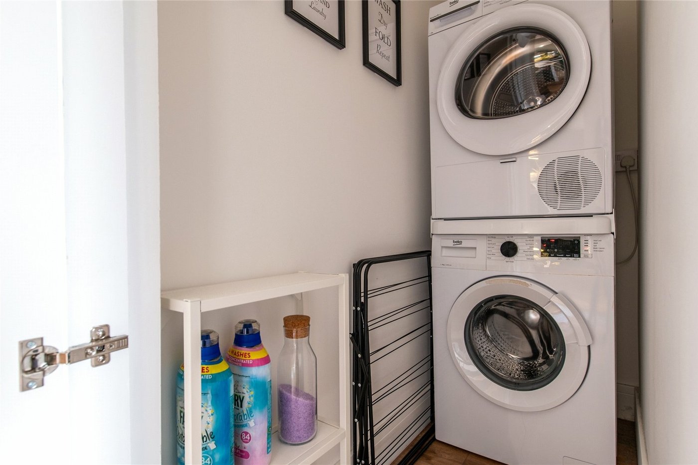 2 bedroom house for sale in Wainscott | Robinson Michael & Jackson