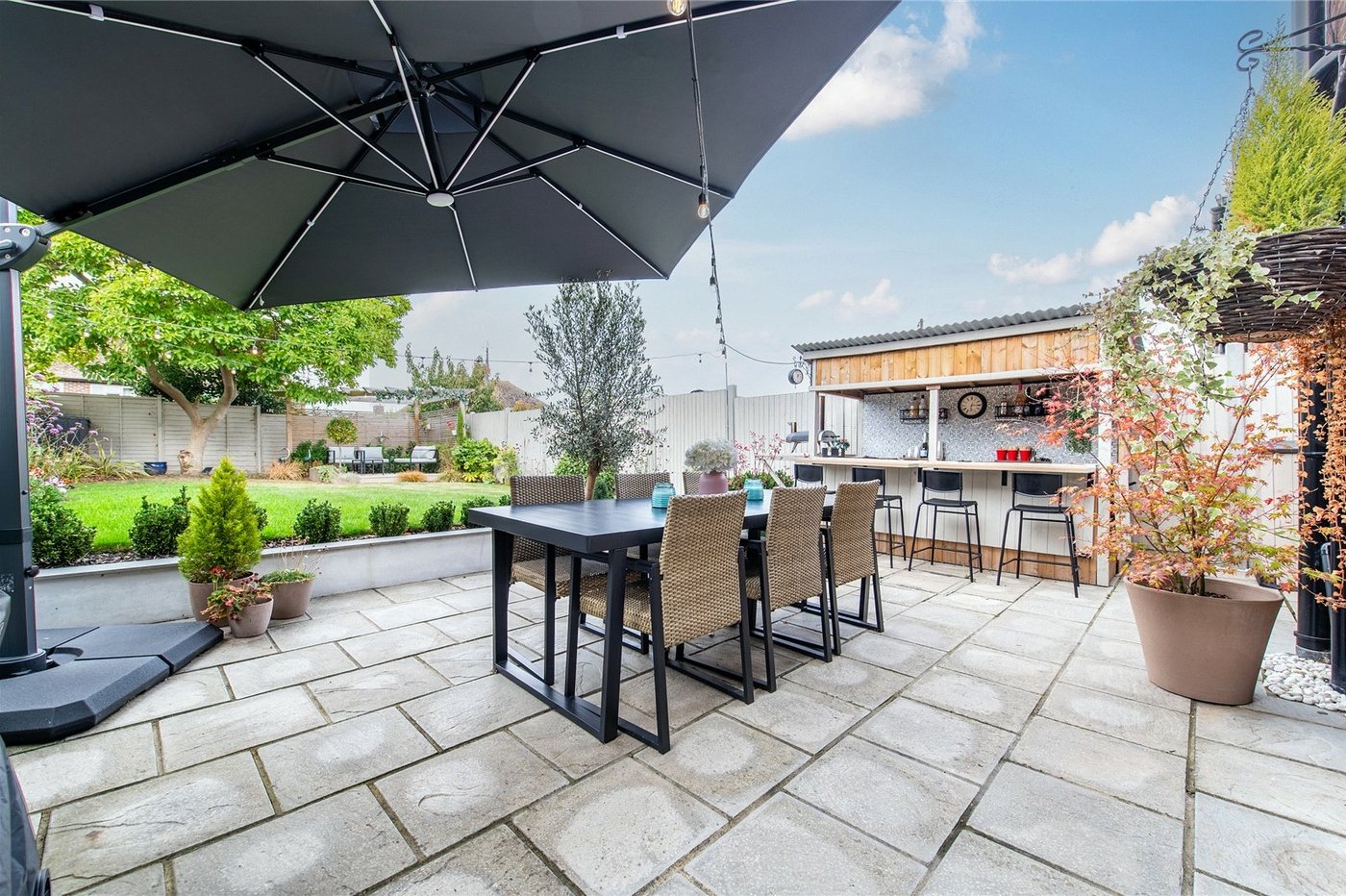 2 bedroom house for sale in Wainscott | Robinson Michael & Jackson