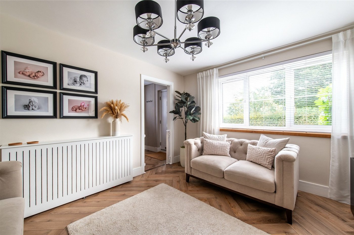 2 bedroom house for sale in Wainscott | Robinson Michael & Jackson