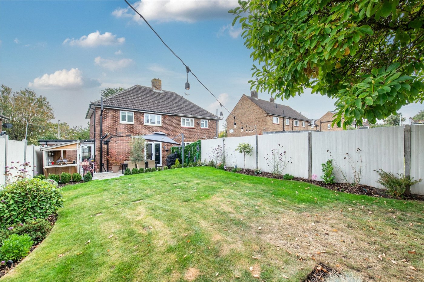 2 bedroom house for sale in Wainscott | Robinson Michael & Jackson