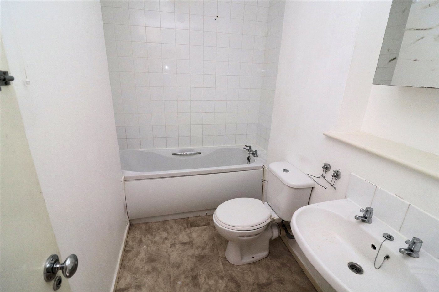 2 bedroom property for sale in Erith | Robinson Jackson