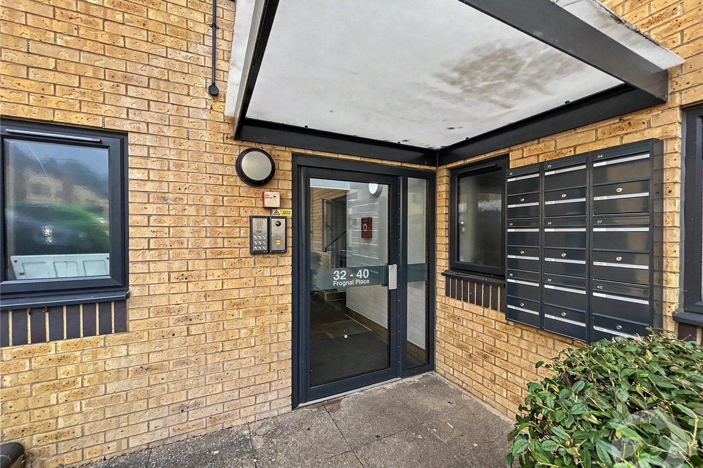 3 bedroom property for sale in Sidcup | Robinson Jackson