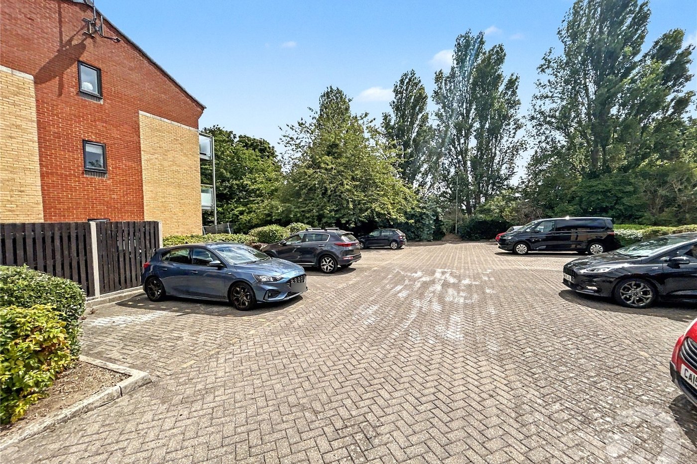 3 bedroom property for sale in Sidcup | Robinson Jackson