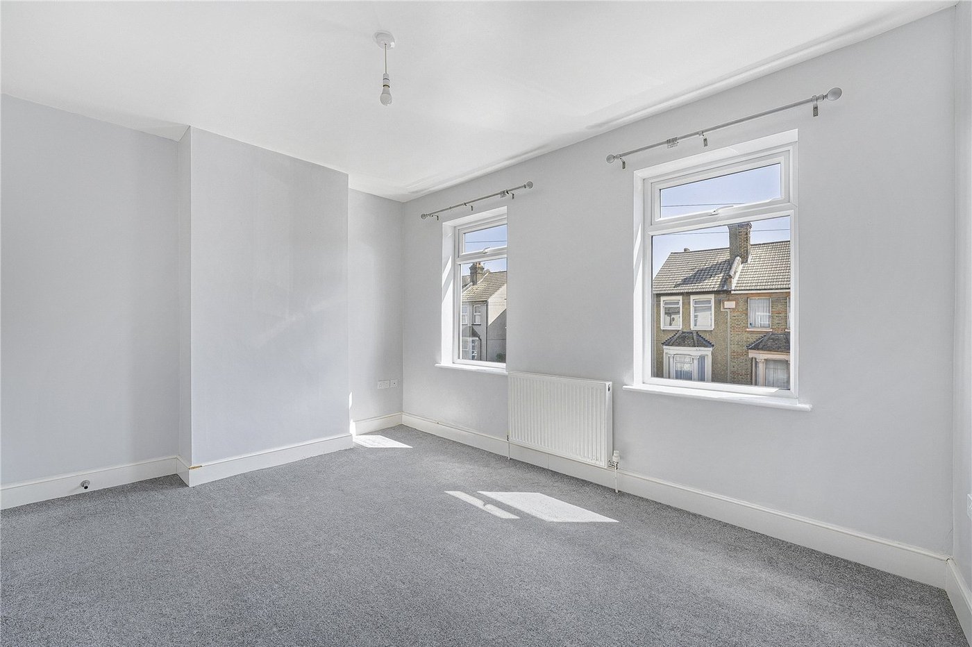 3 bedroom house for sale in Dartford | Robinson Jackson