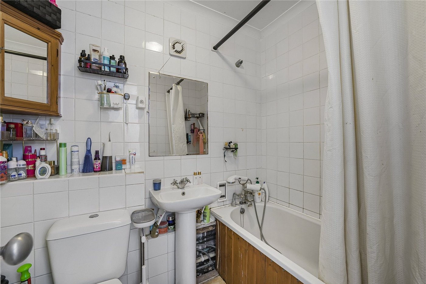 2 bedroom house for sale in Dartford | Robinson Jackson
