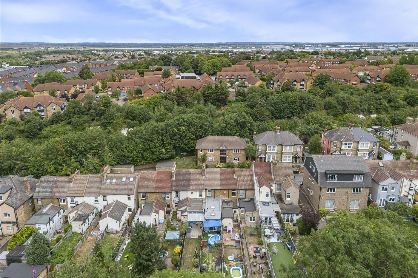 2 bedroom house for sale in Dartford | Robinson Jackson