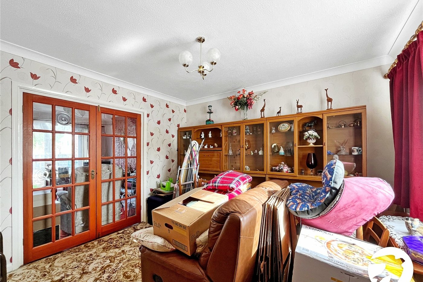 2 bedroom bungalow for sale in Sittingbourne | Robinson Michael & Jackson