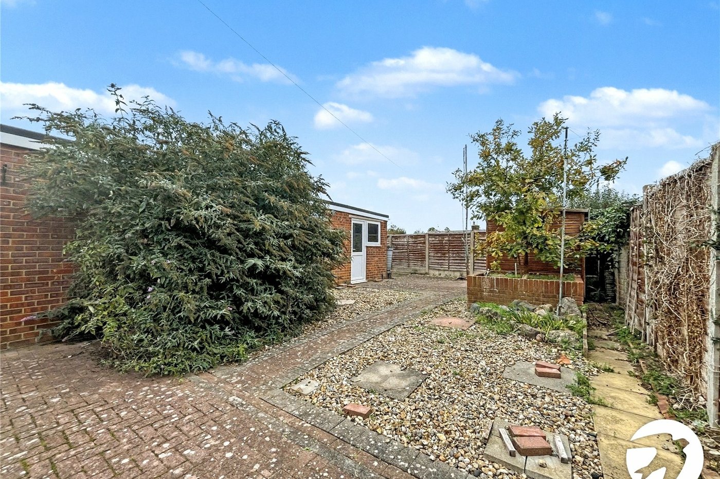 3 bedroom bungalow for sale in Sittingbourne | Robinson Michael & Jackson