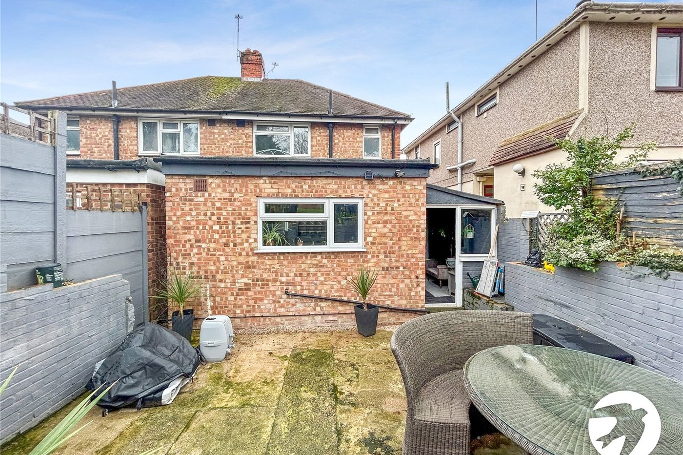 house for sale in Rochester, Kent, ME2 Robinson Michael & Jackson