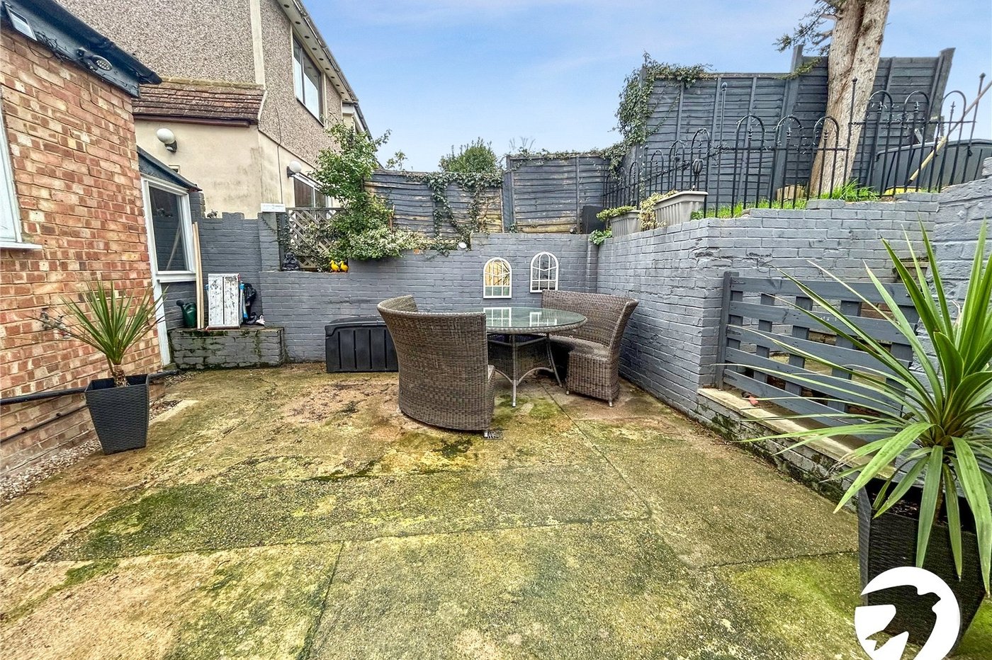 house for sale in Rochester, Kent, ME2 Robinson Michael & Jackson