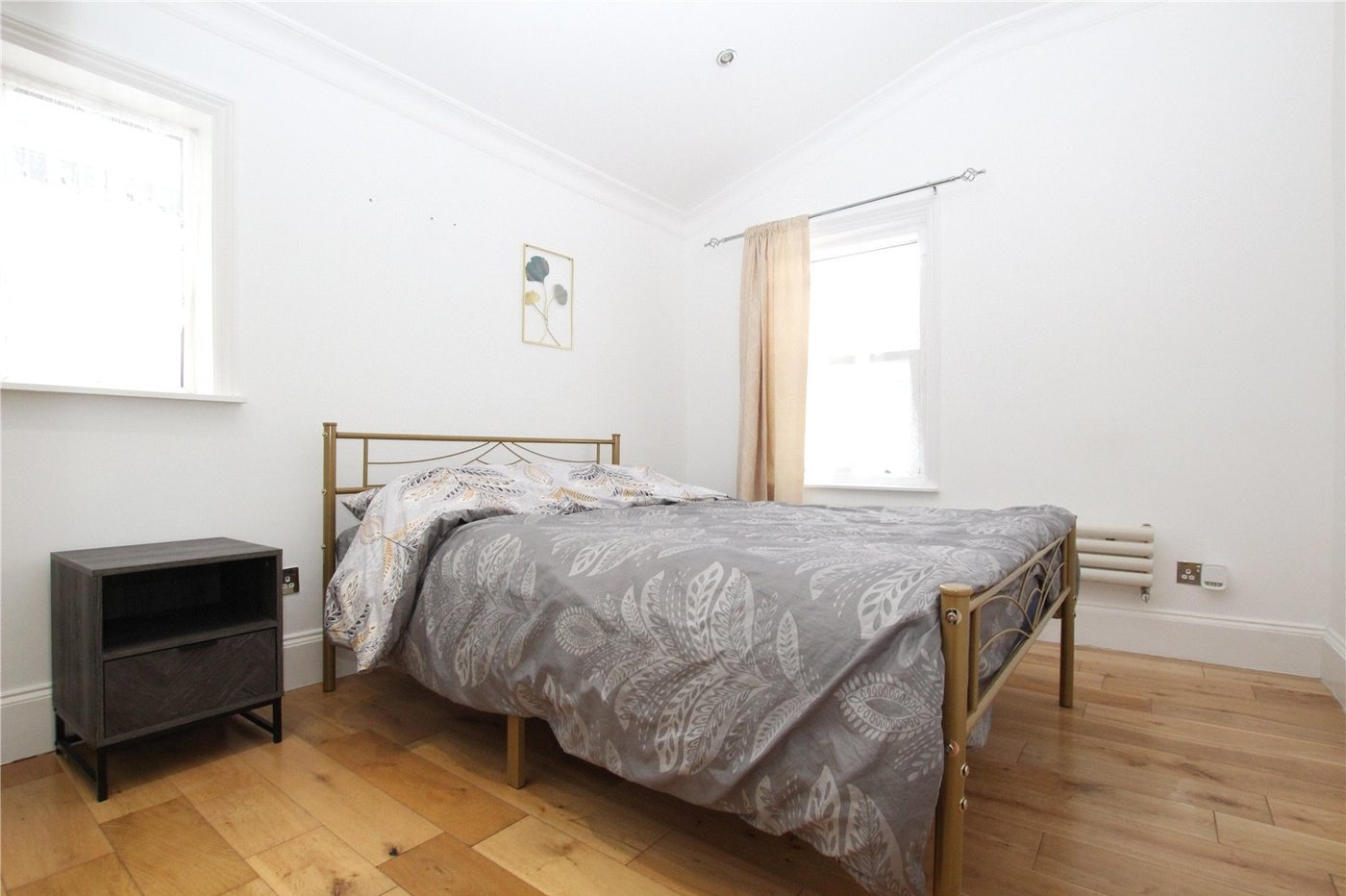 3 bedroom house for sale in Plumstead Common | Robinson Jackson