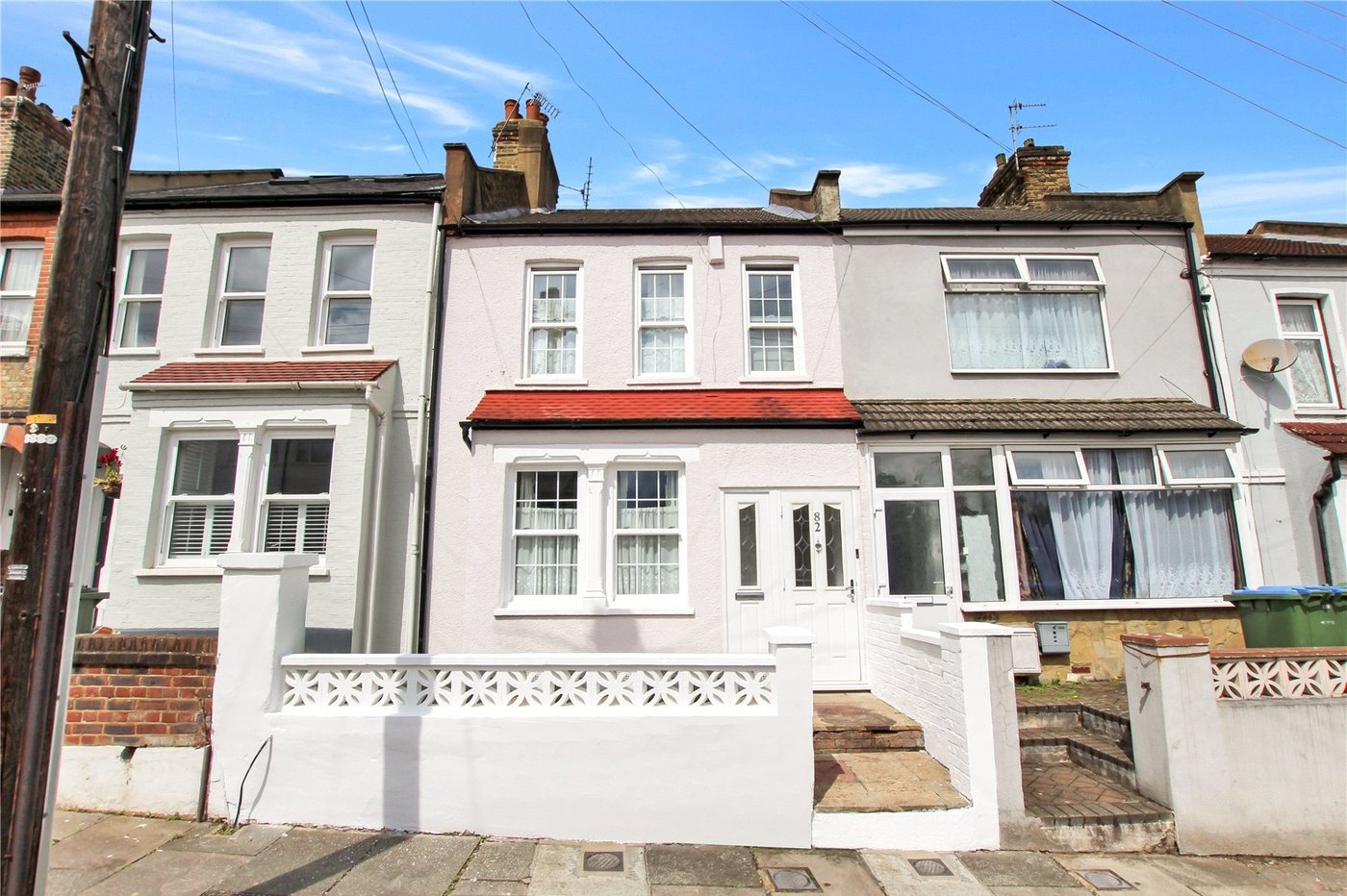 3 bedroom house for sale in Plumstead Common | Robinson Jackson