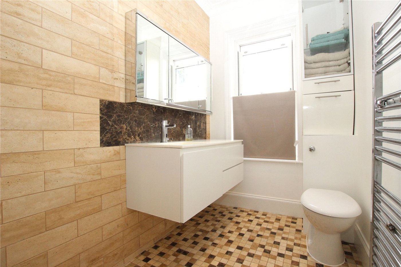 3 bedroom house for sale in Plumstead Common | Robinson Jackson