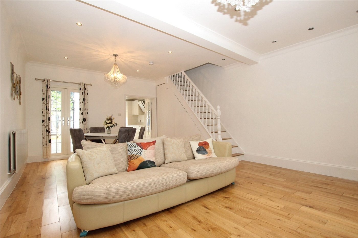 3 bedroom house for sale in Plumstead Common | Robinson Jackson