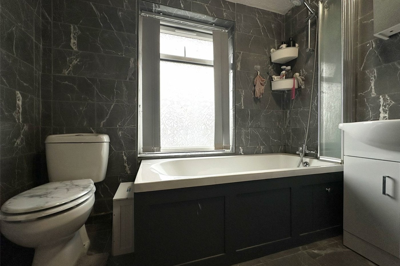 3 bedroom house for sale in Swanscombe | Robinson Jackson