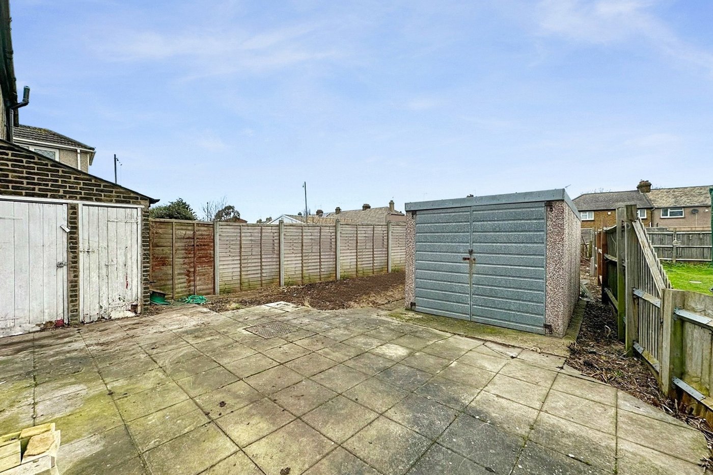 3 bedroom house for sale in Swanscombe | Robinson Jackson