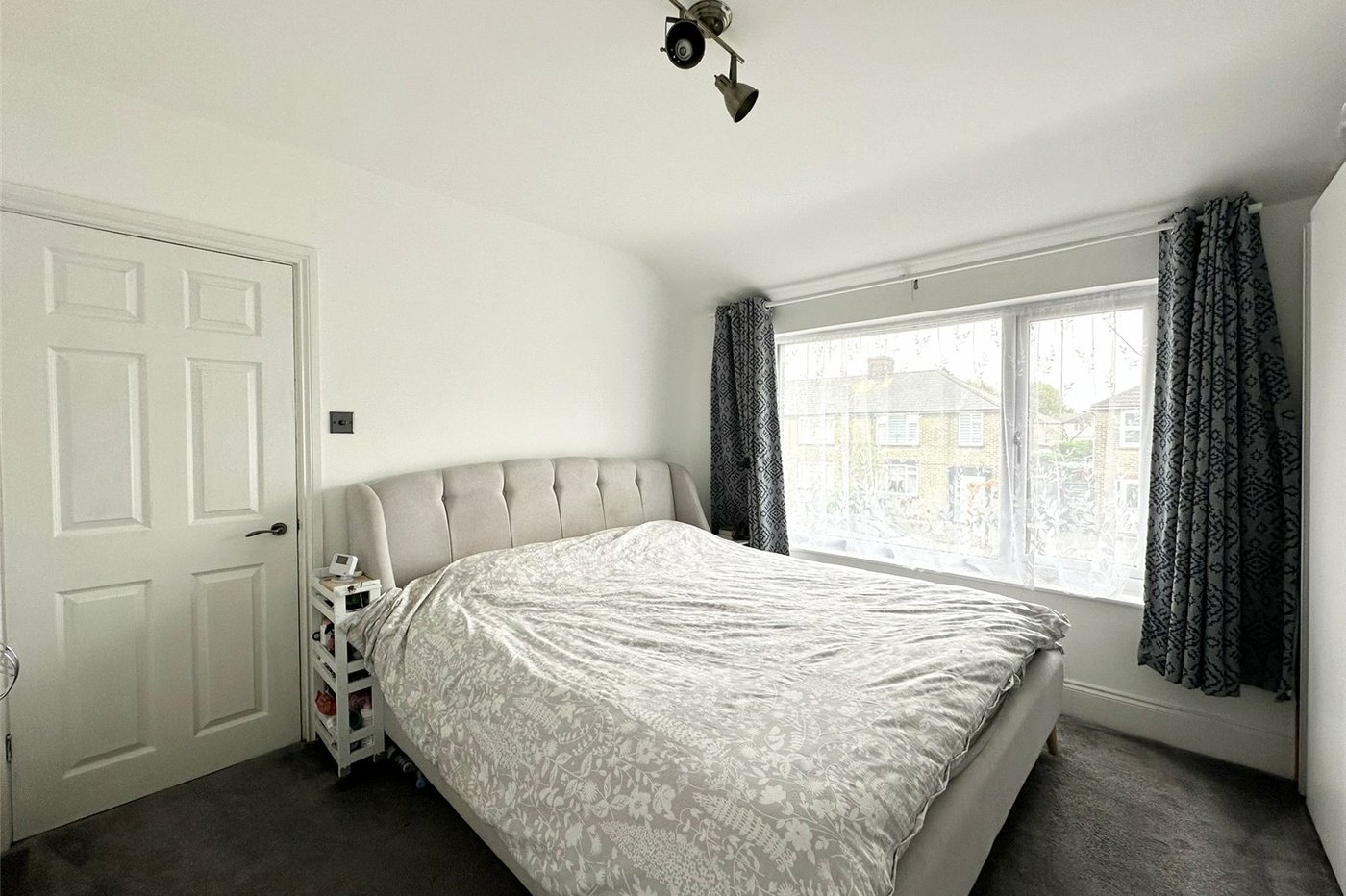 3 bedroom house for sale in Swanscombe | Robinson Jackson