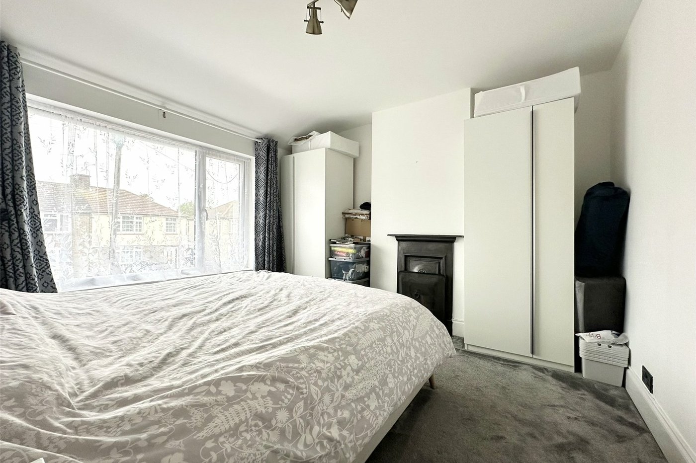 3 bedroom house for sale in Swanscombe | Robinson Jackson