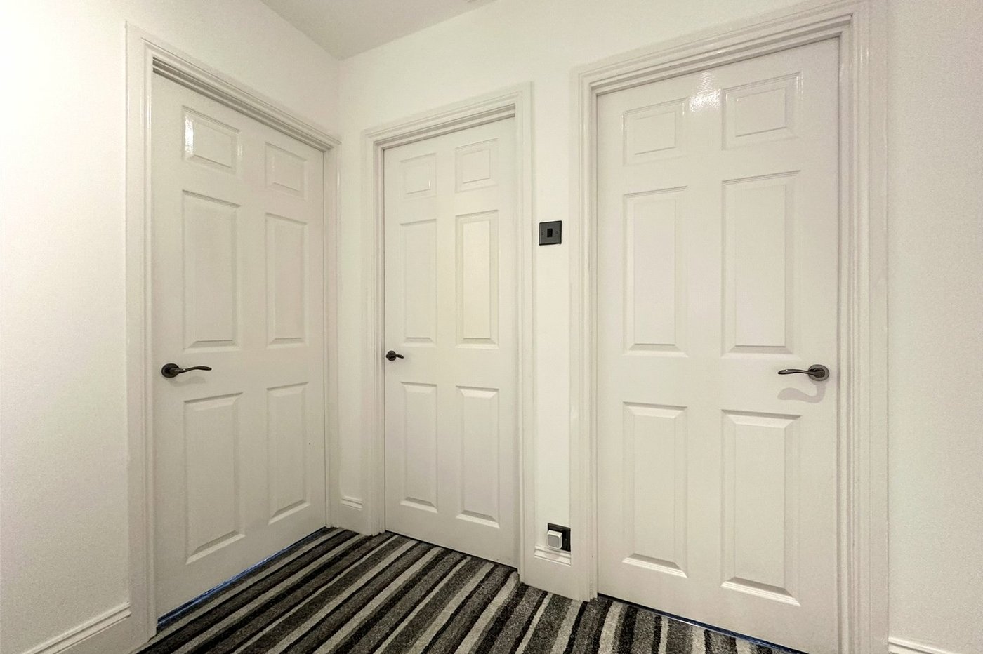 3 bedroom house for sale in Swanscombe | Robinson Jackson