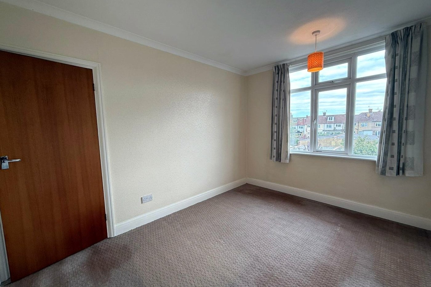 4 bedroom house for sale in Gravesend | Robinson Michael & Jackson