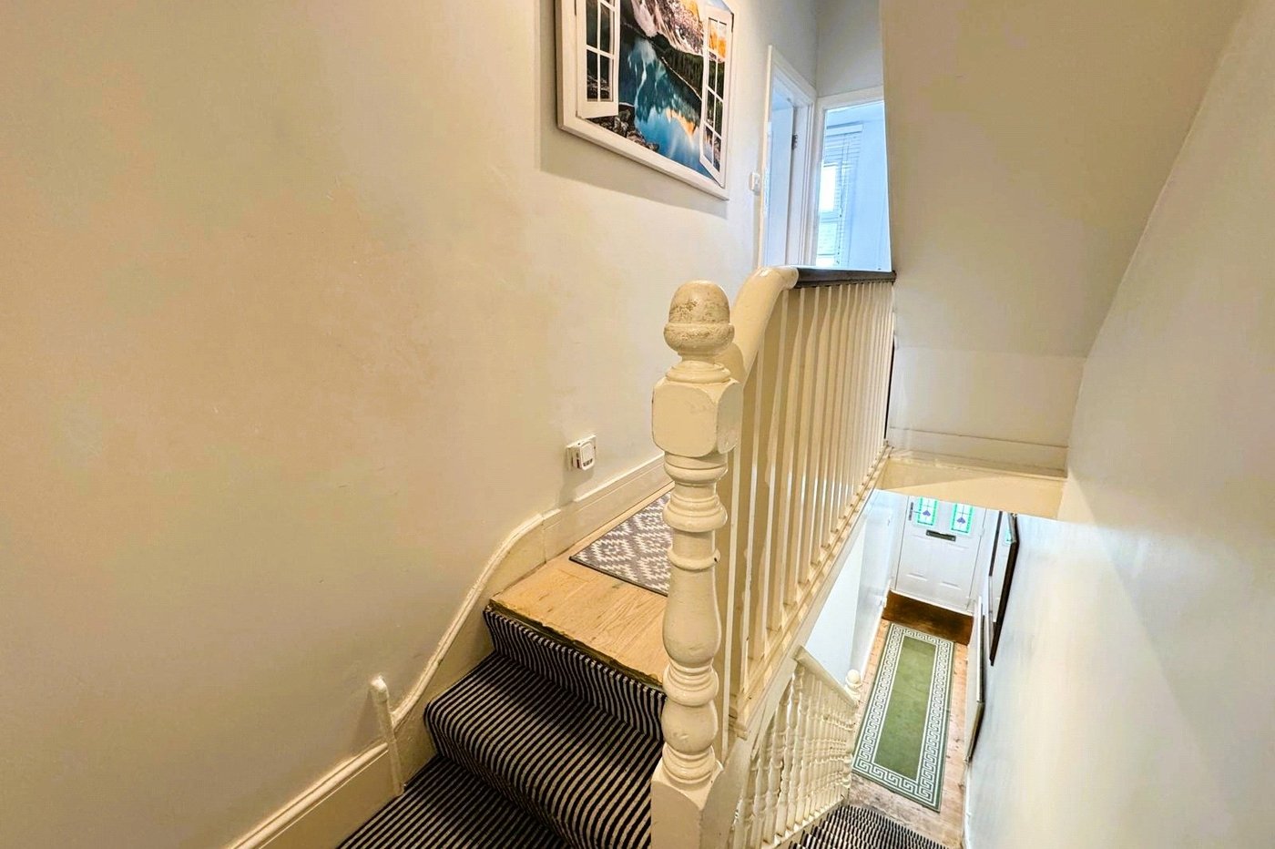 5 bedroom house for sale in London | Robinson Jackson