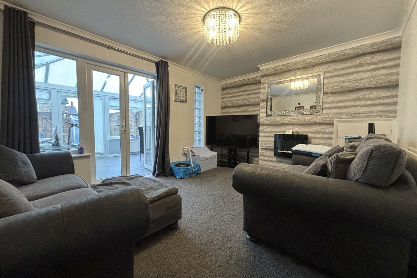 2 bedroom house for sale in Chatham | Robinson Michael & Jackson