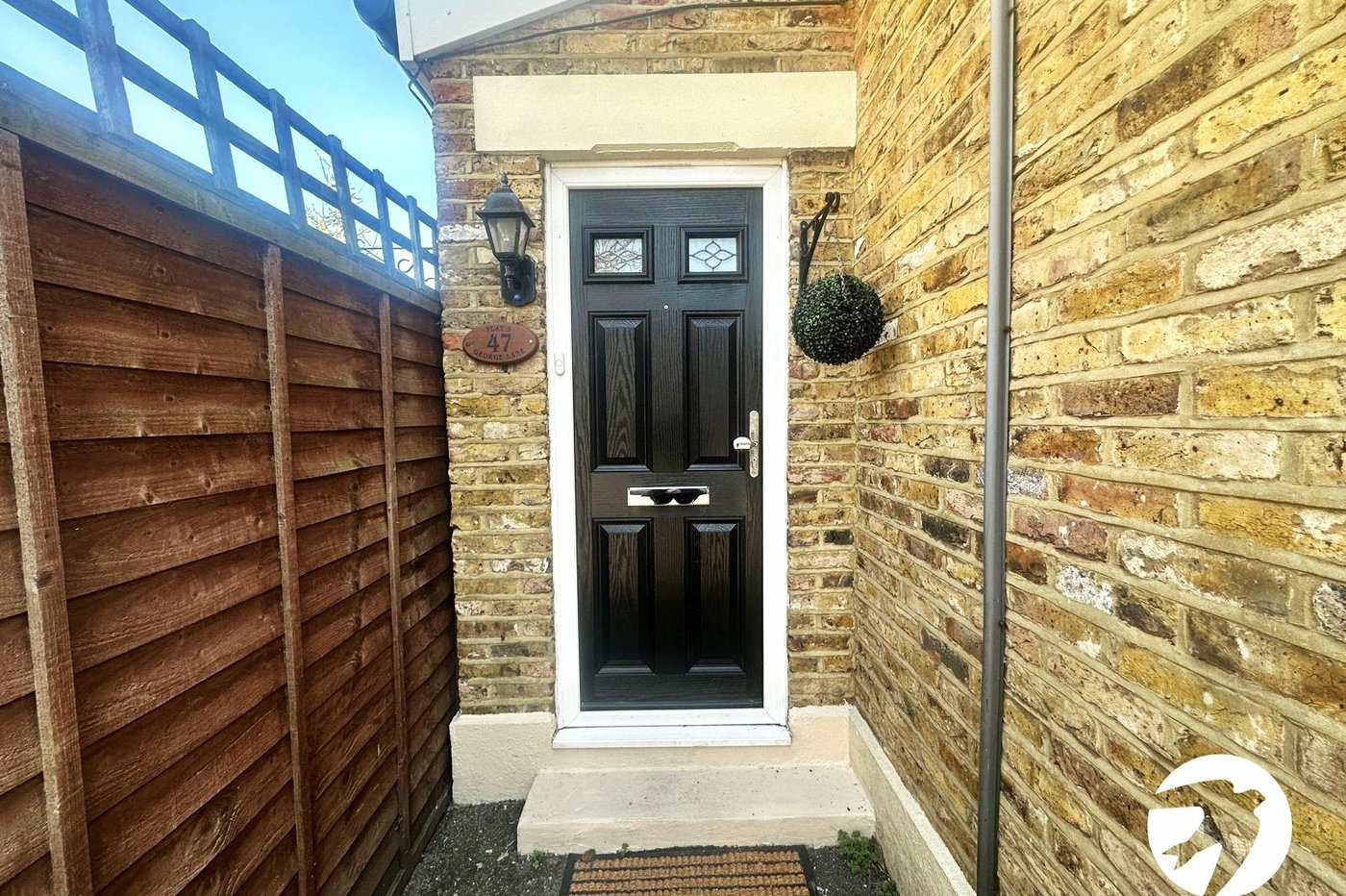 2 bedroom property for sale in Lewisham | Robinson Jackson