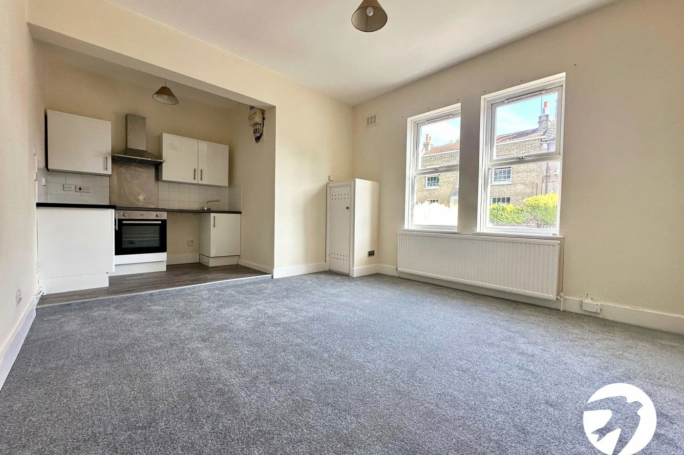 1 bedroom property for sale in London | Robinson Jackson