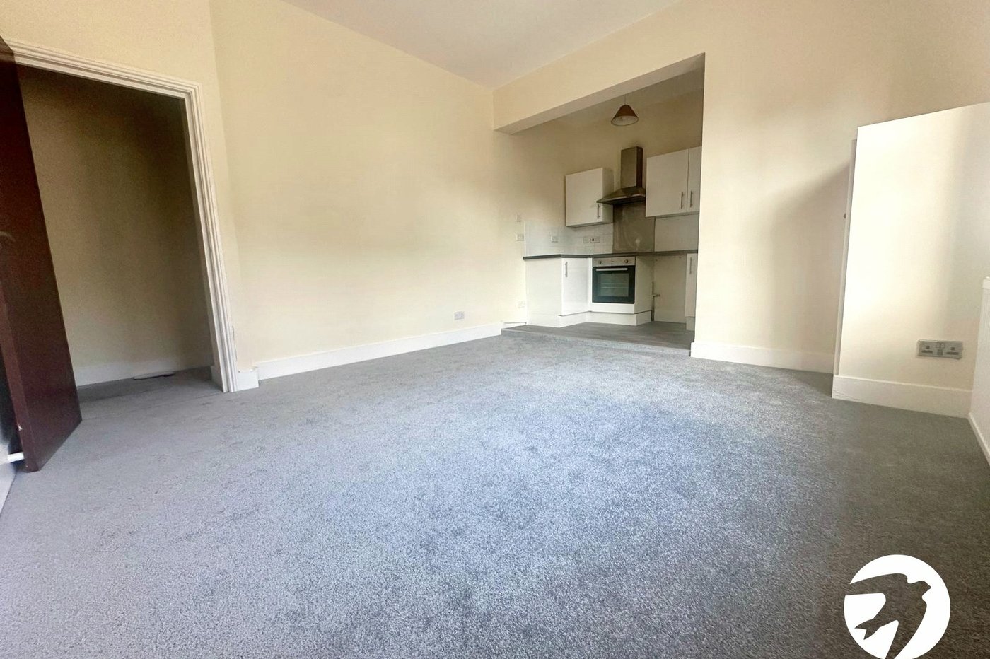 1 bedroom property for sale in London | Robinson Jackson