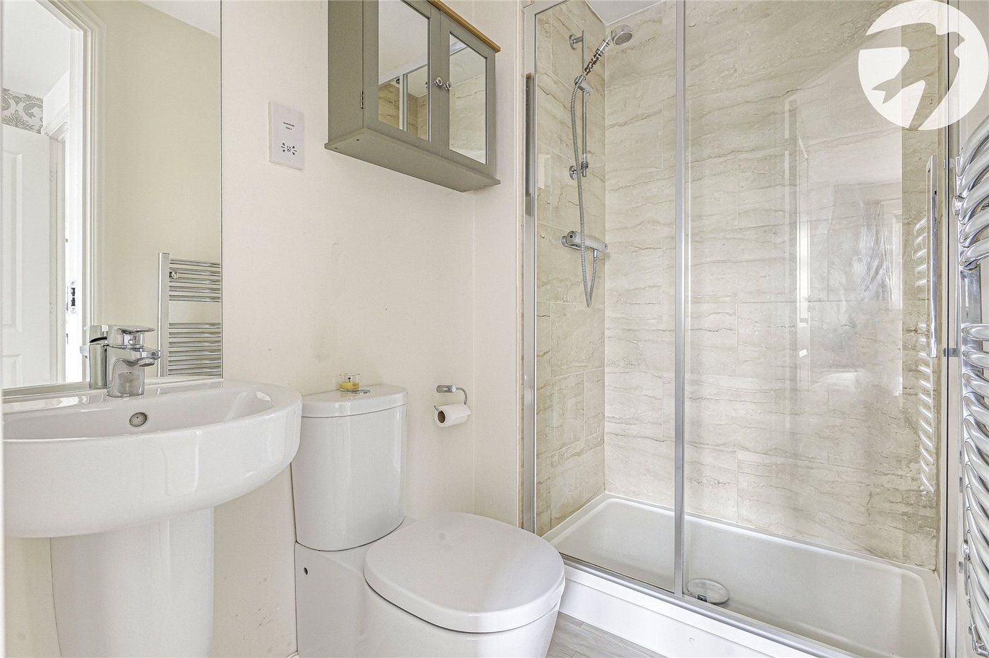 2 bedroom property for sale in Halling | Robinson Michael & Jackson