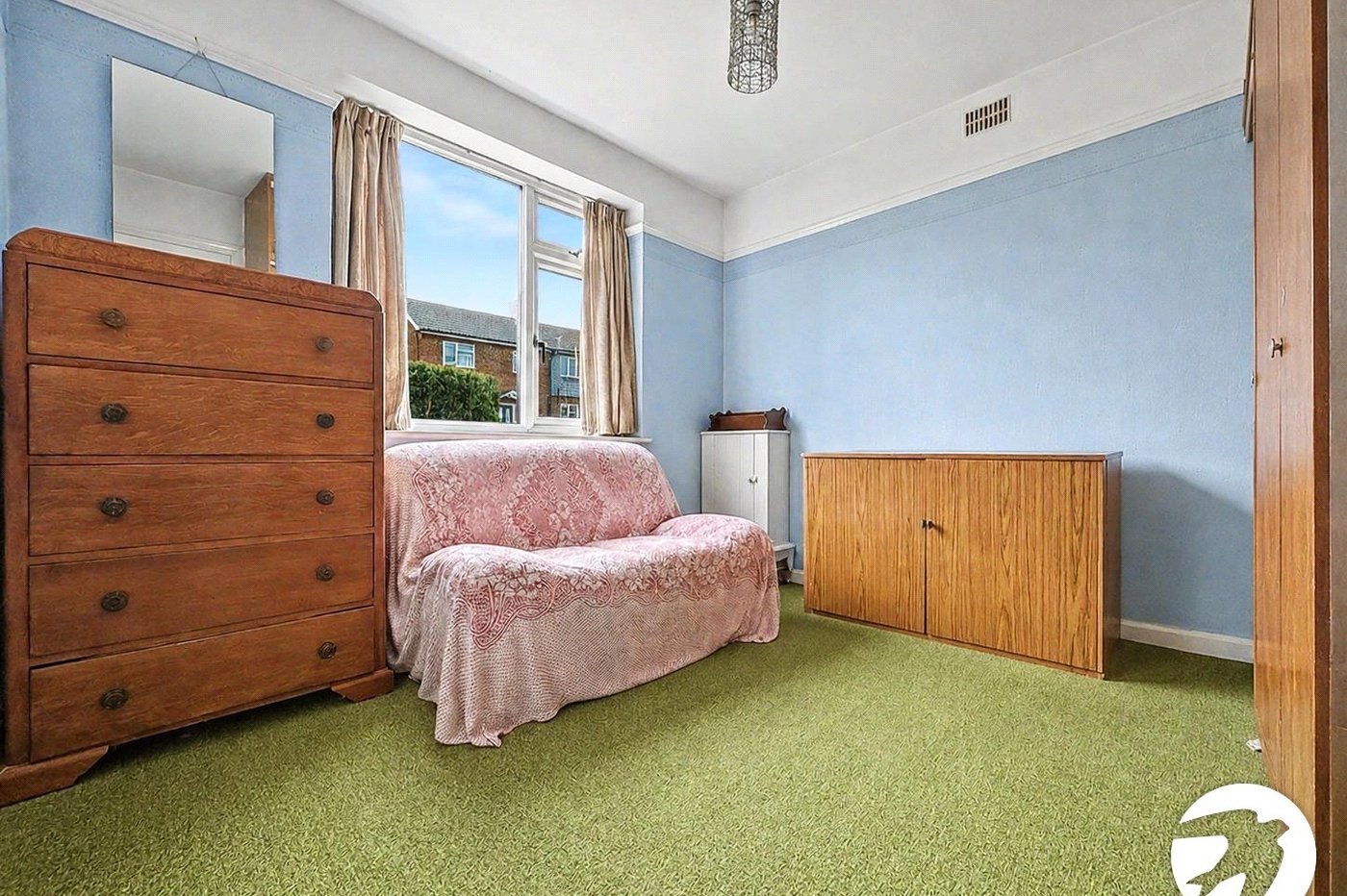 2 bedroom property for sale in Rochester | Robinson Michael & Jackson