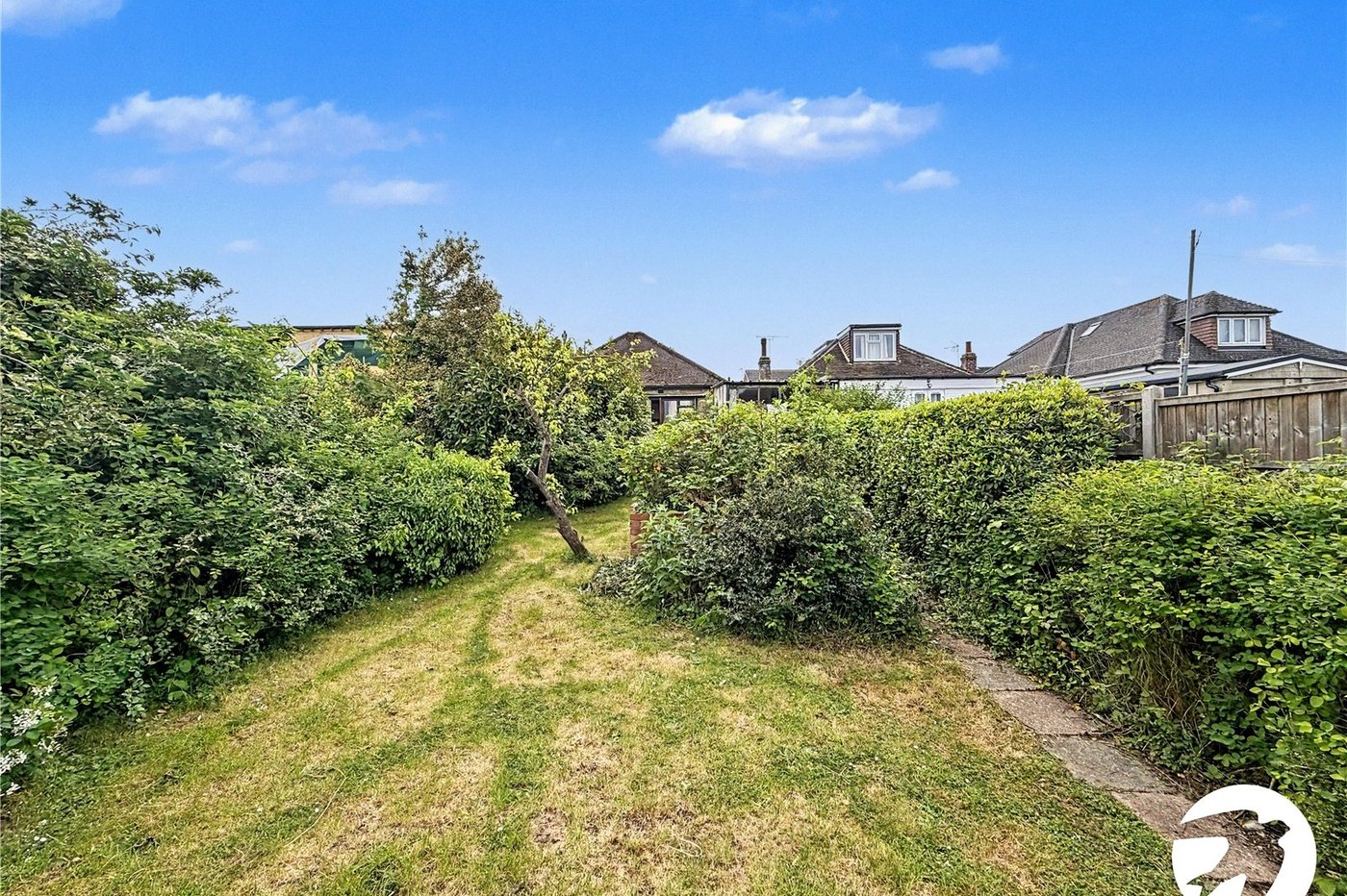 2 bedroom property for sale in Rochester | Robinson Michael & Jackson