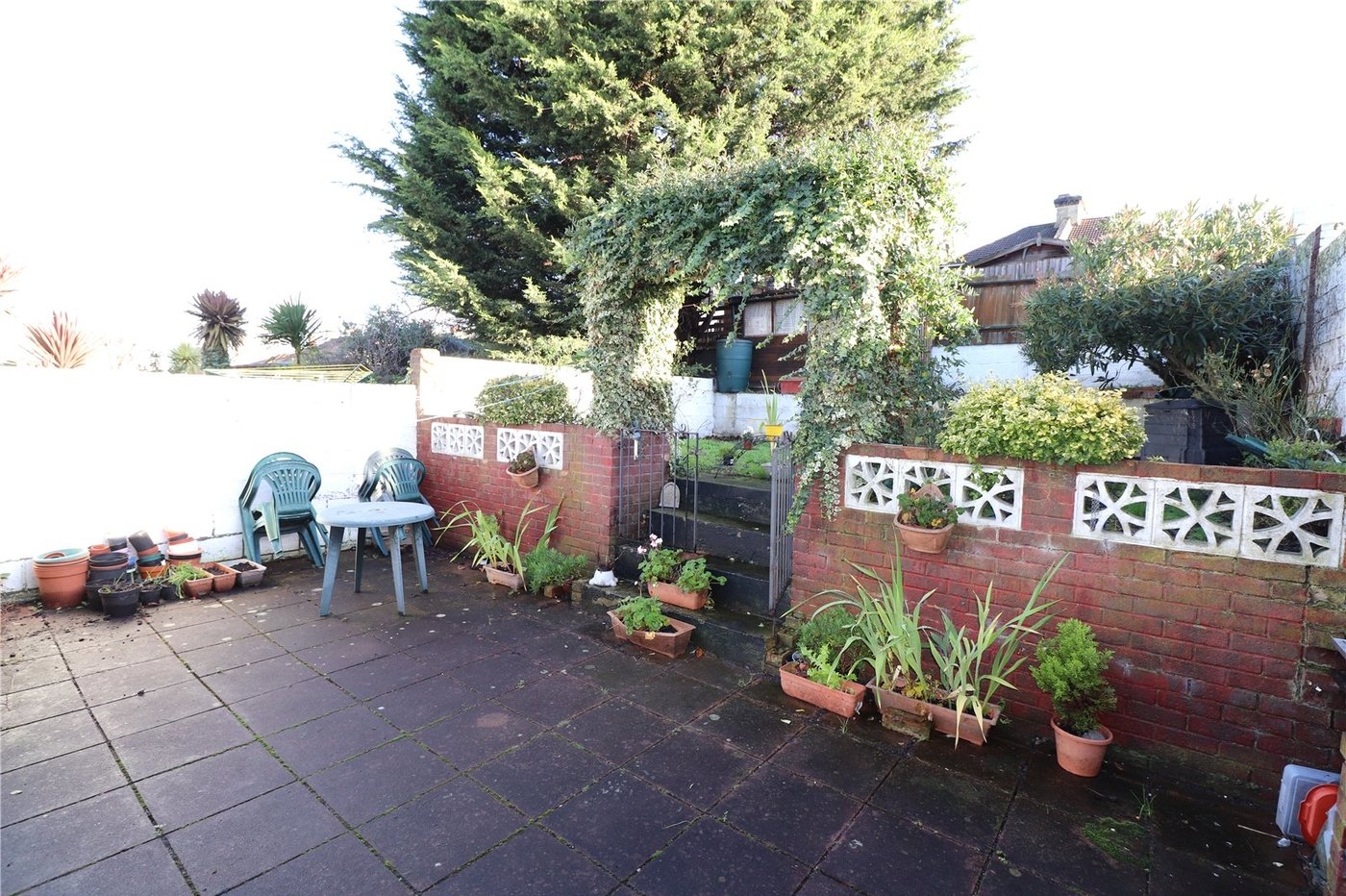 2 bedroom house for sale in Belvedere | Robinson Jackson