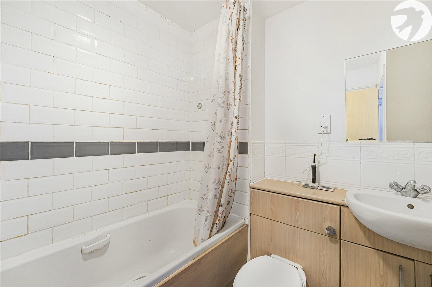 3 bedroom house for sale in West Dartford | Robinson Jackson