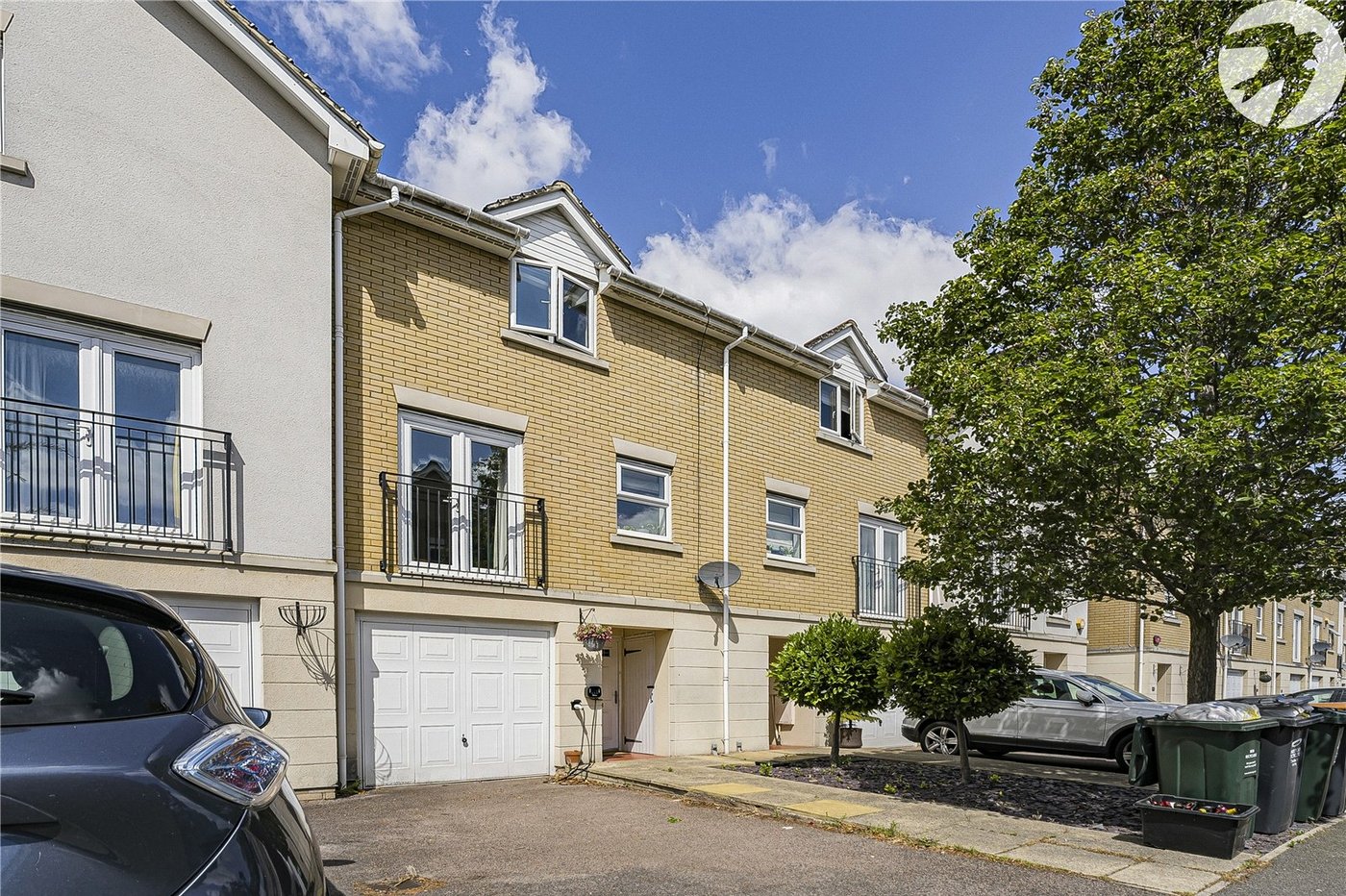 3 bedroom house for sale in West Dartford | Robinson Jackson