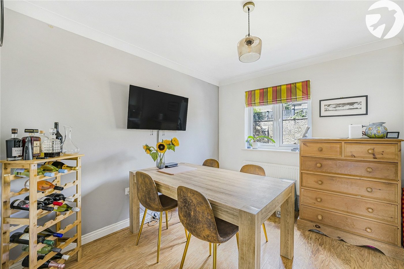 3 bedroom house for sale in West Dartford | Robinson Jackson