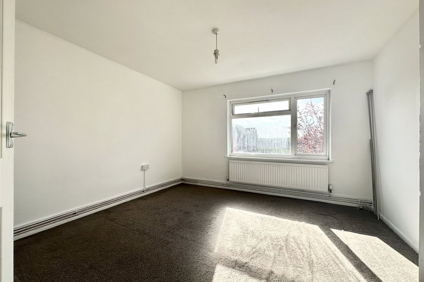 2 bedroom property for sale in Swanscombe | Robinson Jackson
