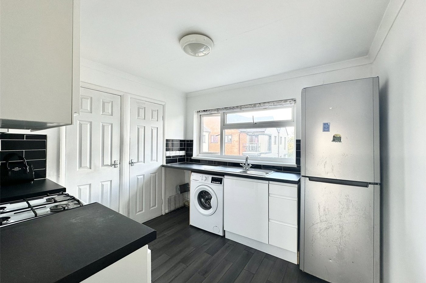 2 bedroom property for sale in Swanscombe | Robinson Jackson