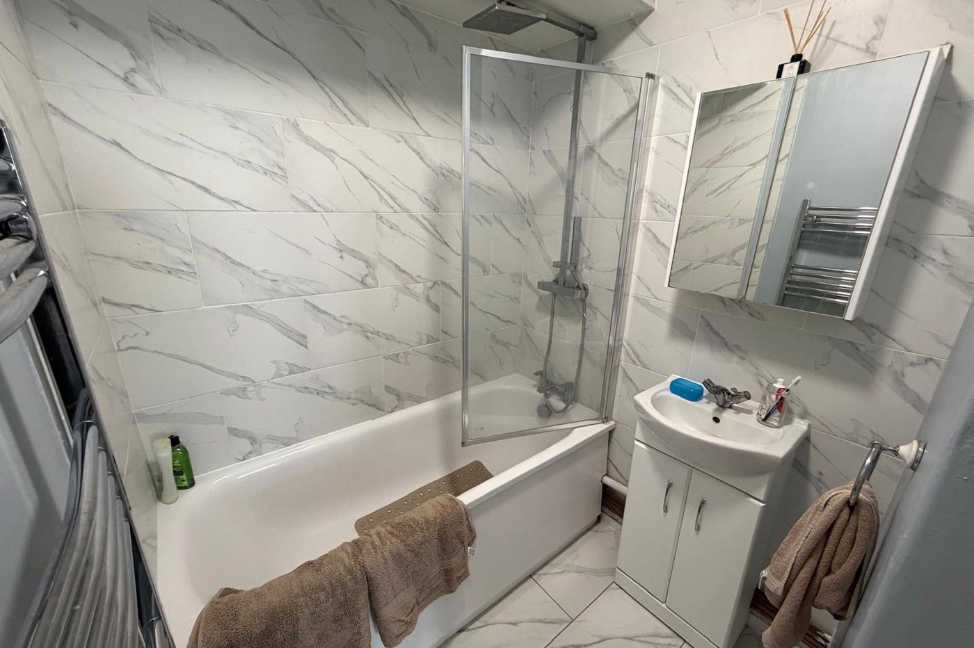 2 bedroom property for sale in Plumstead | Robinson Jackson