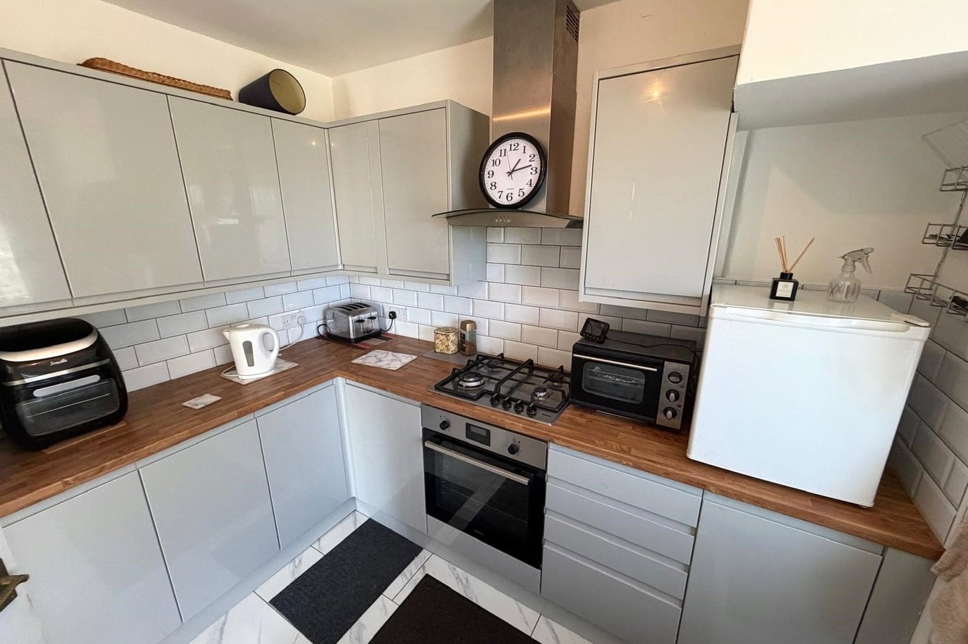 2 bedroom property for sale in Plumstead | Robinson Jackson