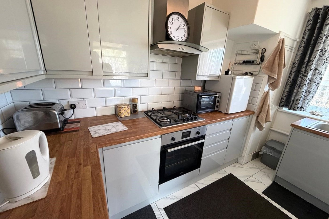 2 bedroom property for sale in Plumstead | Robinson Jackson