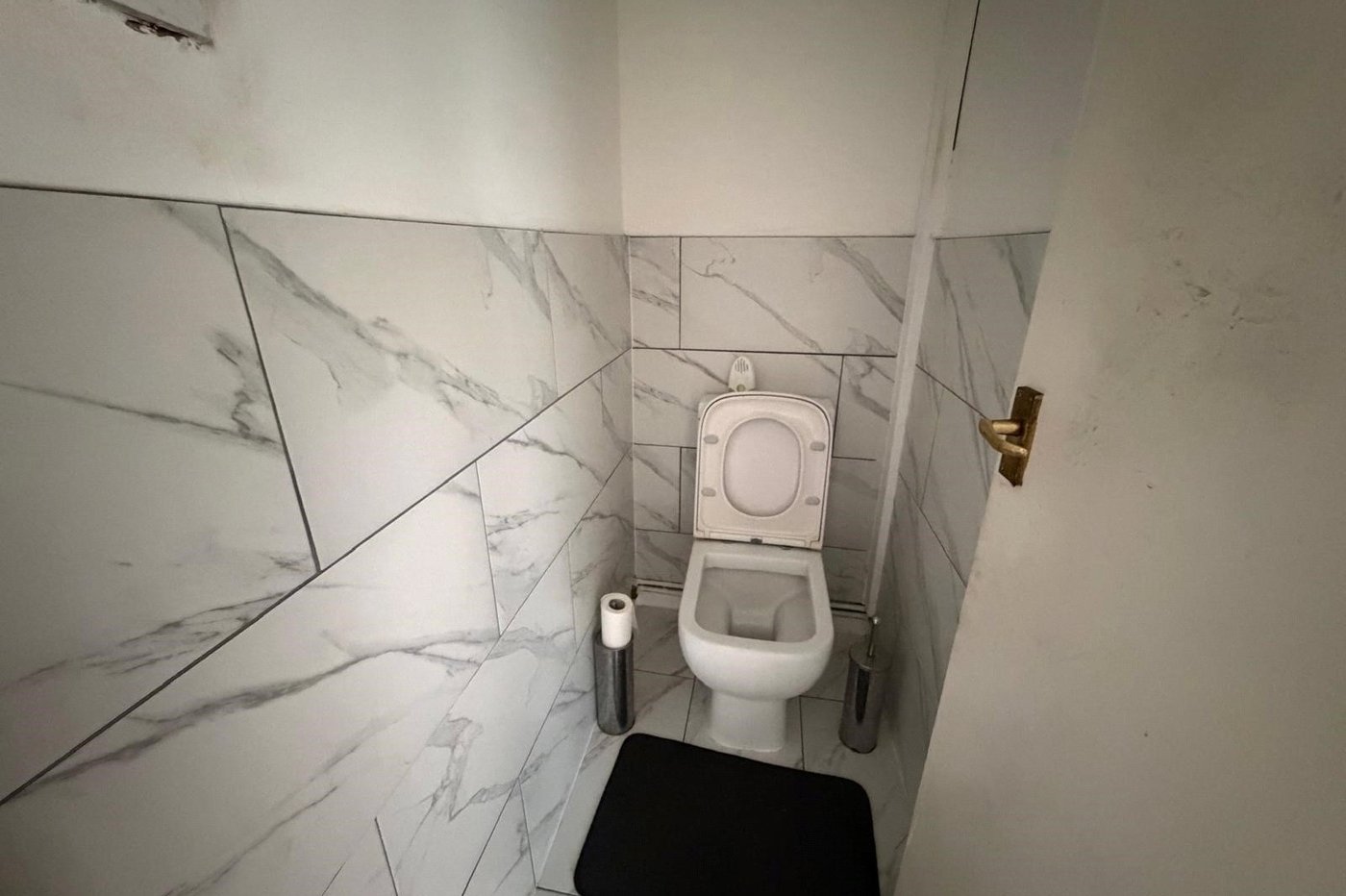2 bedroom property for sale in Plumstead | Robinson Jackson