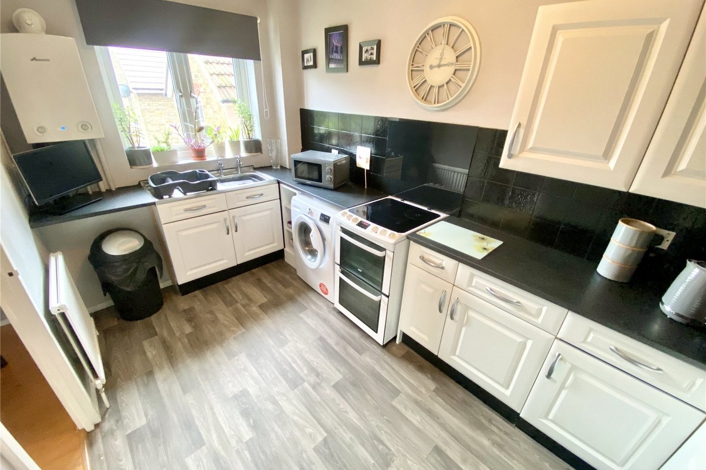 2 bedroom property for sale in 11 Stafford Road | Robinson Jackson