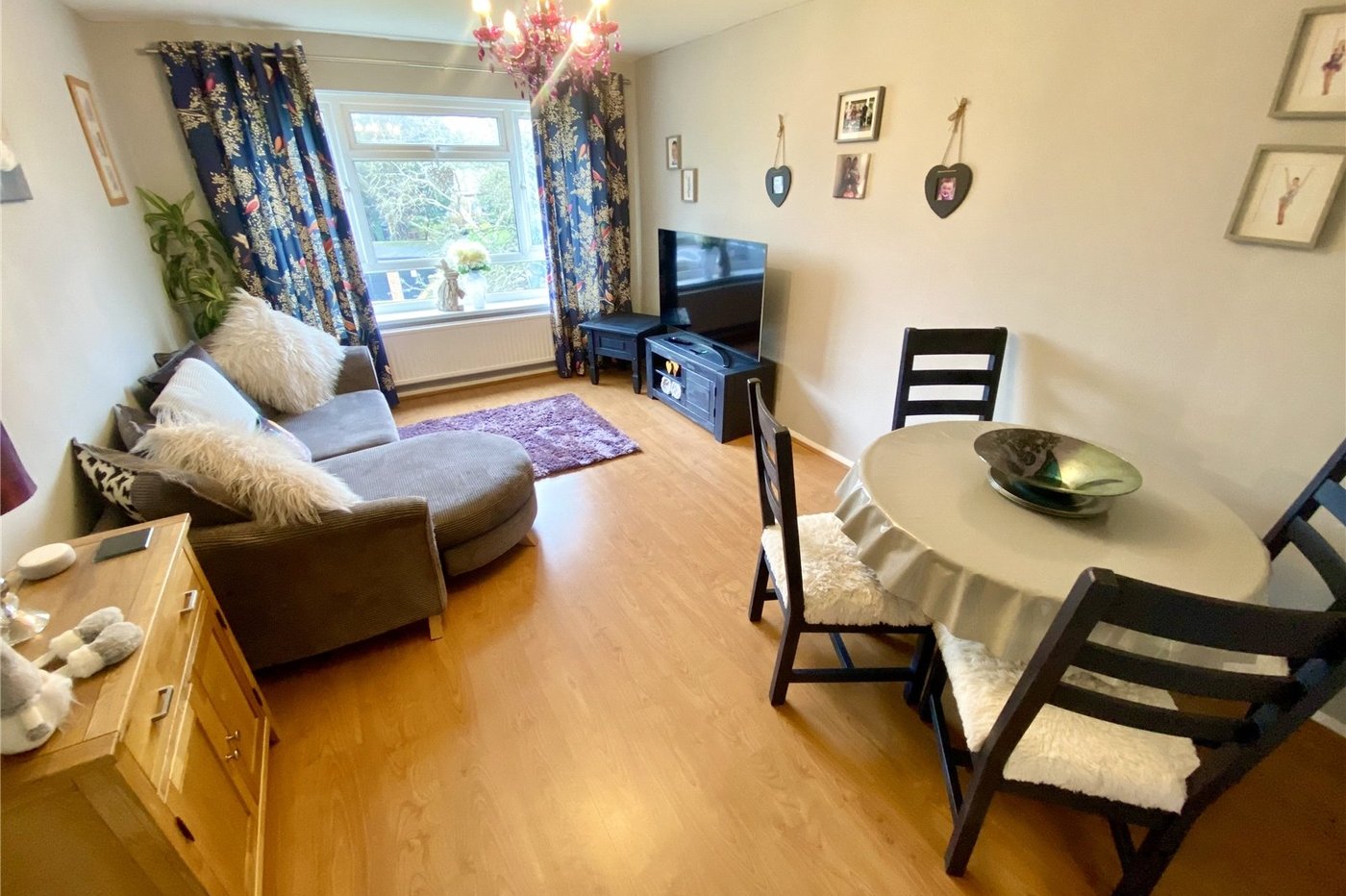 2 bedroom property for sale in 11 Stafford Road | Robinson Jackson