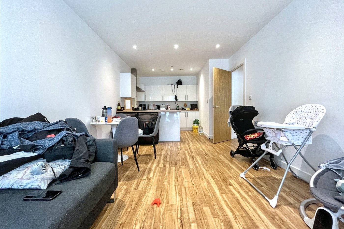 2 bedroom property for sale in Chatham | Robinson Michael & Jackson